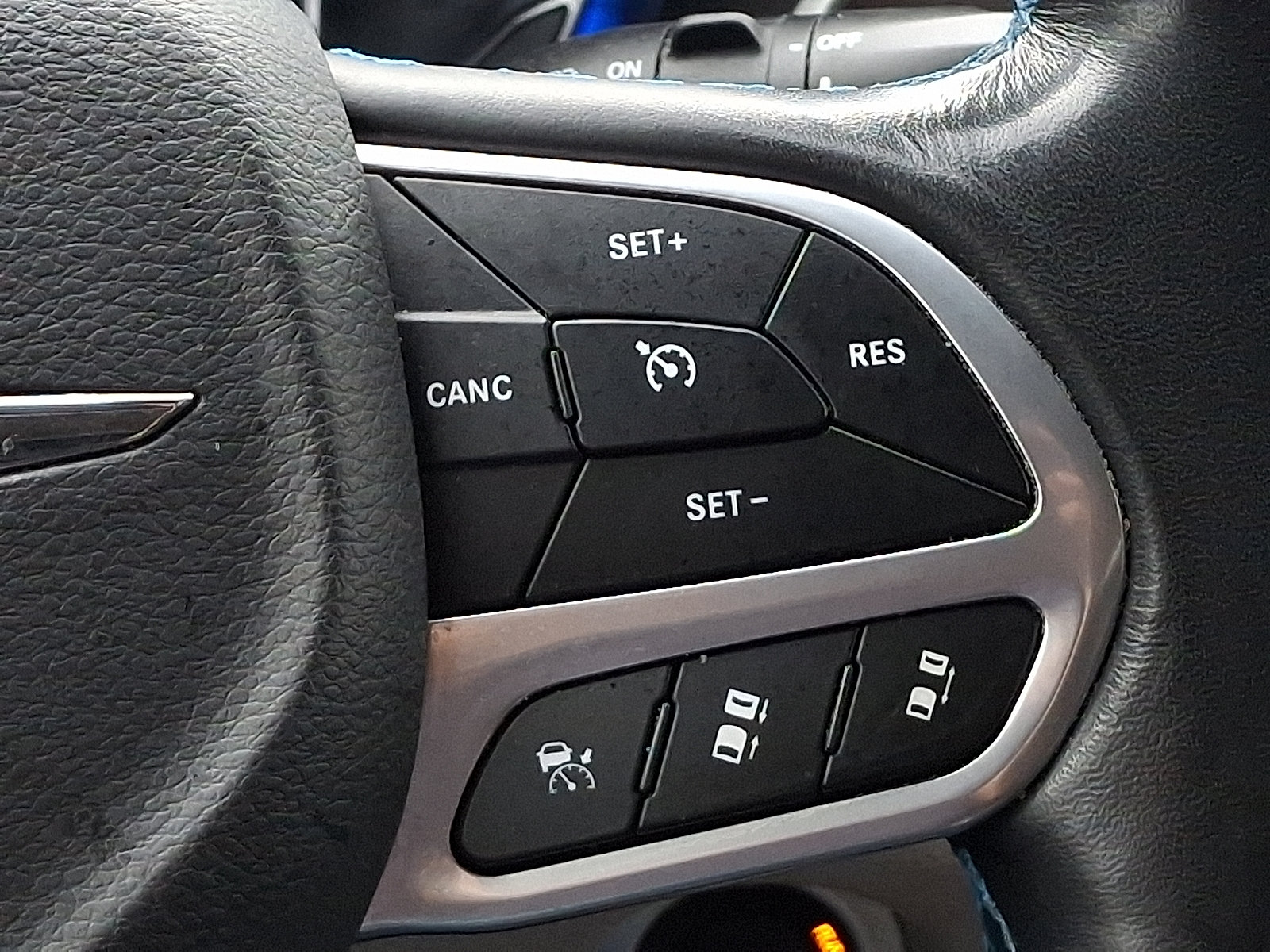 Certified 2021 Chrysler Pacifica Touring-L w/ Premium & Safety Sphere Group FWD image 22