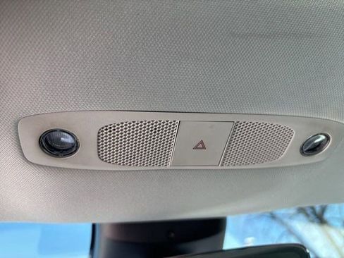 Used 2021 Tesla Model 3 Standard Range Plus image 24