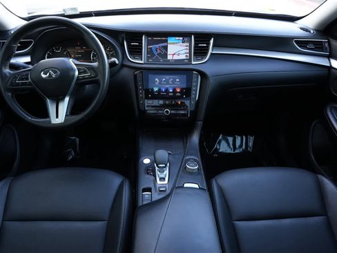 Used 2019 INFINITI QX50 Luxe w/ Navigation Package image 7