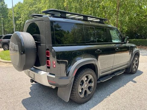 Certified 2025 Land Rover Defender 110 S AWD/4WD image 9