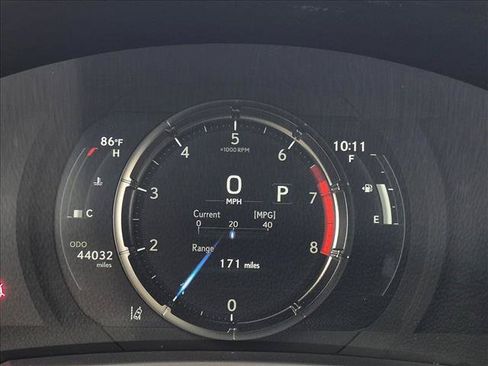 Used 2021 Lexus IS 350 F Sport w/ Accessory Package 2 AWD/4WD image 11