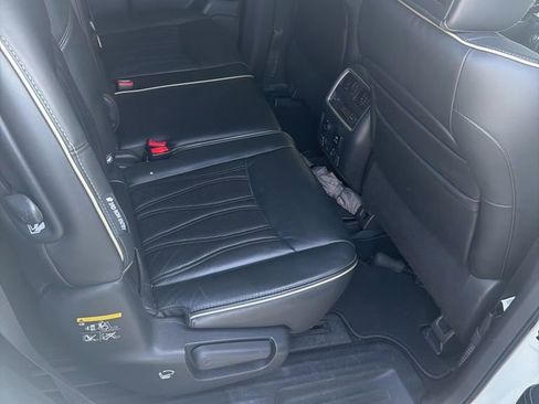 Used 2018 INFINITI QX60 FWD w/ Deluxe Technology Package image 7