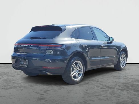 Used 2021 Porsche Macan image 4