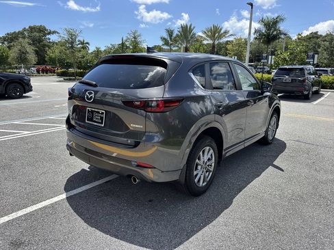 Certified 2024 MAZDA CX-5 AWD 2.5 S w/ Preferred Package image 3