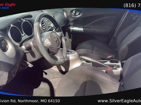 Used 2013 Nissan Juke S AWD/4WD image 6