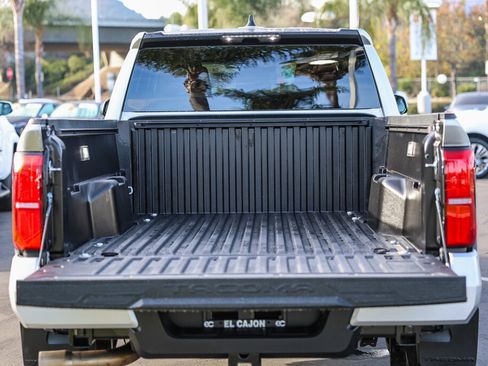 Certified 2025 Toyota Tacoma SR5 image 25