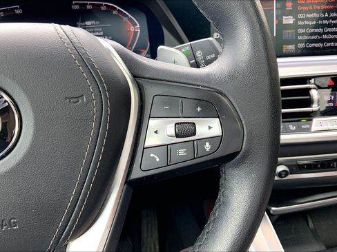 Used 2023 BMW X5 xDrive40i w/ Premium Package AWD/4WD image 14