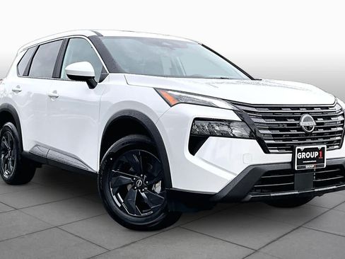 New 2026 Nissan Rogue SV w/ Cold Weather Package FWD image 2