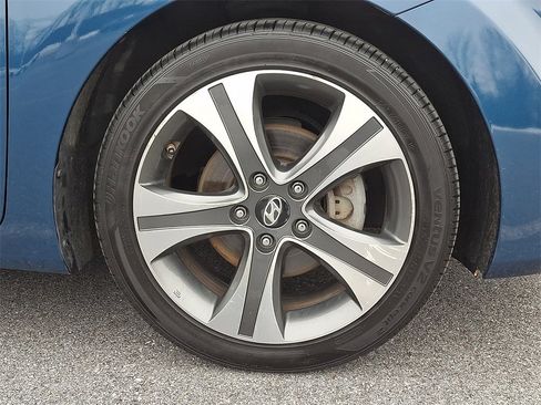 Used 2015 Hyundai Elantra Sport image 8