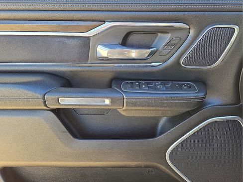 Used 2021 RAM 1500 Laramie image 21
