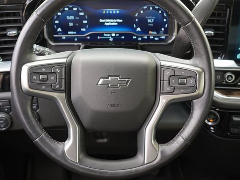 Used 2022 Chevrolet Silverado 1500 RST AWD/4WD image 23