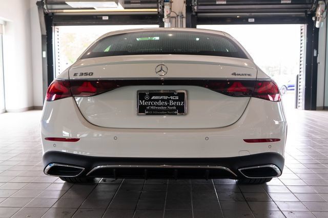 New 2026 Mercedes-Benz E 350 4MATIC Sedan image 7