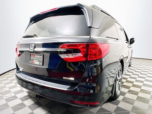 Used 2023 Honda Odyssey Touring image 7