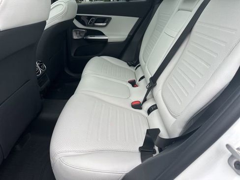 Certified 2025 Mercedes-Benz GLC 300 4MATIC image 22
