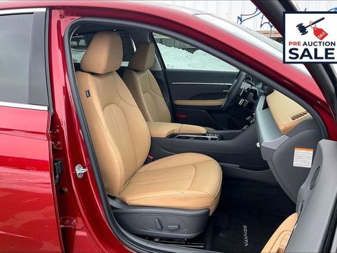 Used 2025 Hyundai Sonata Limited image 7