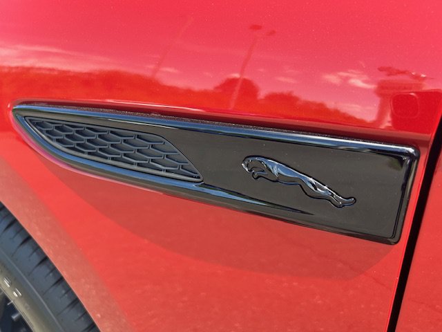 Used 2026 Jaguar F-PACE R-Dynamic S AWD/4WD image 12