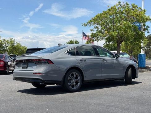 New 2026 Honda Accord EX-L image 9