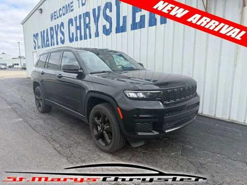 Used 2023 Jeep Grand Cherokee L Laredo AWD/4WD image 1