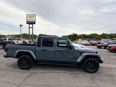 Used 2025 Jeep Gladiator Sport