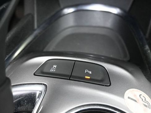 Used 2024 Chevrolet Malibu LT FWD image 31