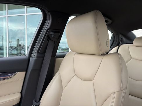 Used 2020 Cadillac CT5 Luxury w/ Cold Weather Package RWD image 23