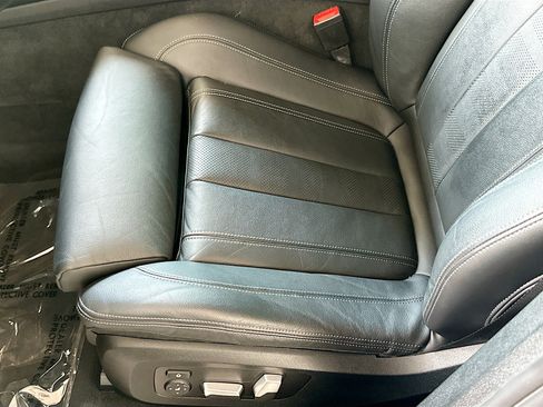 Used 2022 BMW X6 xDrive40i AWD/4WD image 19