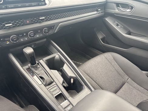 Used 2024 Honda Accord EX image 22