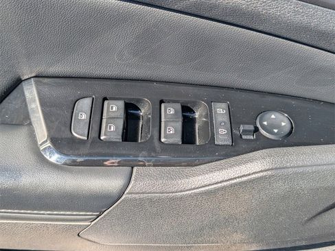 Used 2023 Kia Sportage EX image 18