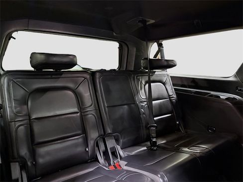 Used 2022 Lincoln Navigator L Reserve image 35