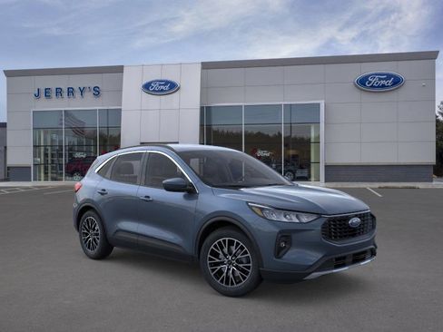 New 2026 Ford Escape SE image 6