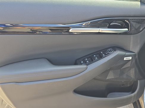 Certified 2024 Kia Seltos SX AWD/4WD image 17