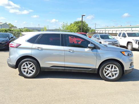 Used 2024 Ford Edge SEL AWD/4WD image 6