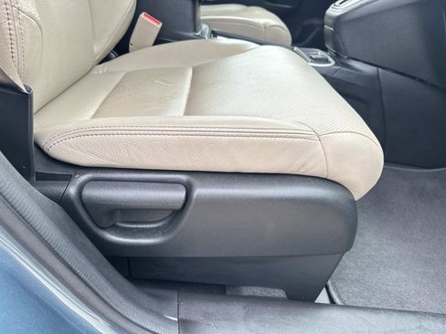 Used 2015 Honda CR-V Touring image 13