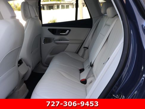 Used 2023 Mercedes-Benz EQE 500 4MATIC SUV image 17