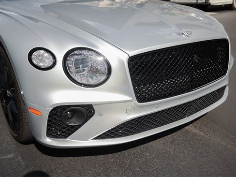 Used 2024 Bentley Continental GT Speed image 12