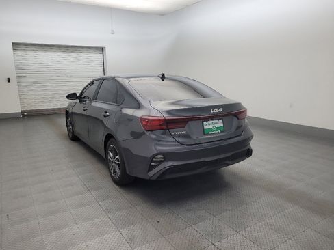 Used 2023 Kia Forte LXS FWD image 5
