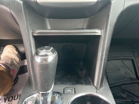 Used 2017 Chevrolet Equinox LS image 21