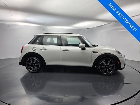 Used 2024 MINI Cooper S FWD image 3