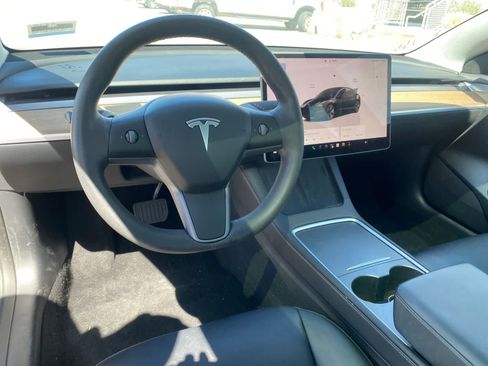 Used 2023 Tesla Model 3 Standard Range RWD image 10