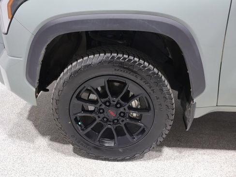 Used 2024 Toyota Tundra Limited w/ TRD Off-Road Package AWD/4WD image 10
