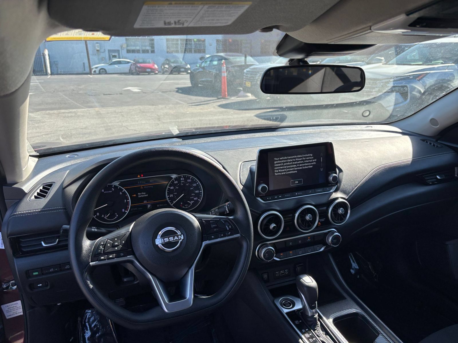 Used 2025 Nissan Sentra SV FWD image 32