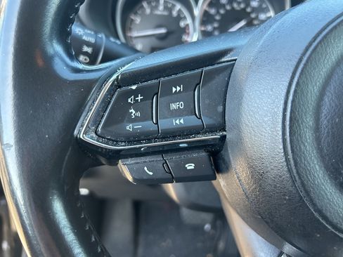 Used 2018 MAZDA CX-5 Touring image 20