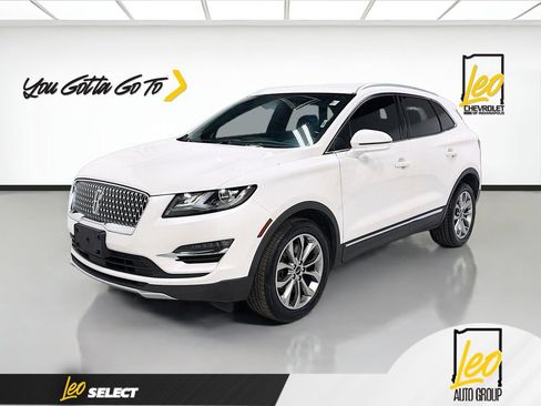 Used 2019 Lincoln MKC Select w/ Select Plus Package image 1