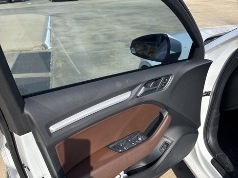 Used 2016 Audi A3 2.0T Premium image 7