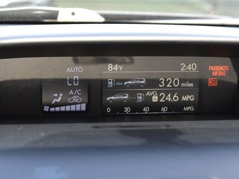 Used 2018 Subaru Forester 2.5i Premium AWD/4WD image 21