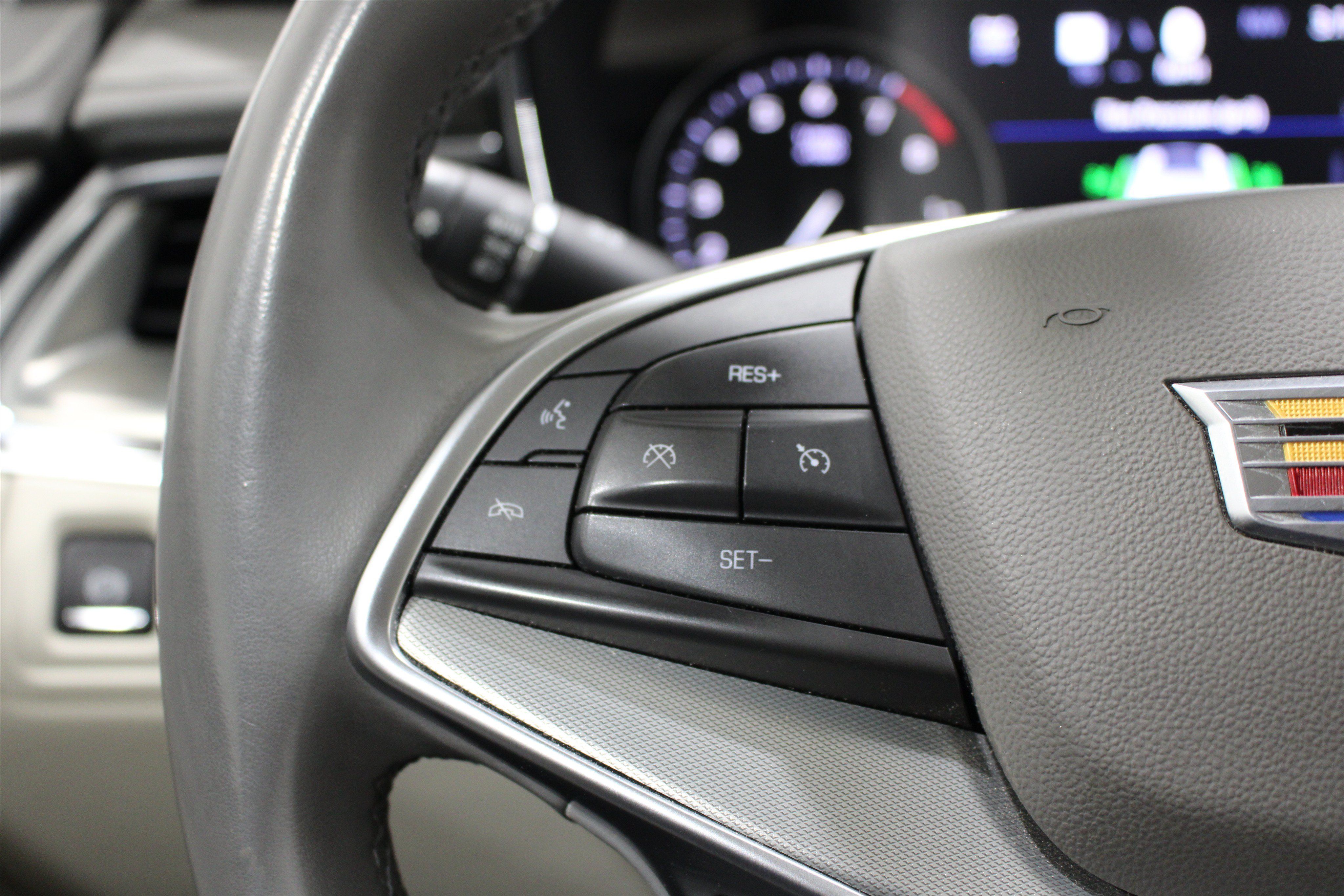 Used 2025 Cadillac XT5 Premium Luxury w/ Technology Package AWD/4WD image 14