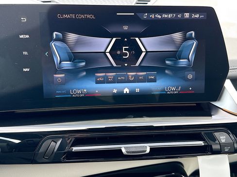 New 2026 BMW X1 xDrive28i w/ Convenience Package AWD/4WD image 35