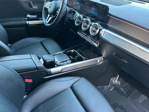 Certified 2023 Mercedes-Benz EQB 300 4MATIC image 34