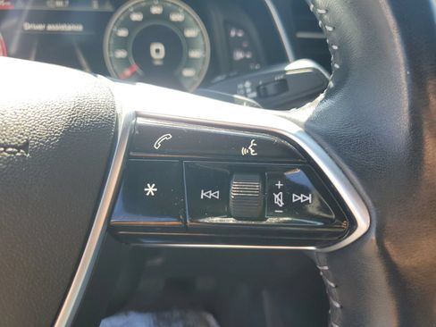 Used 2021 Audi A6 Premium Plus w/ Premium Plus Package AWD/4WD image 31
