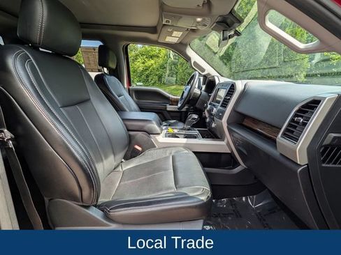 Used 2019 Ford F150 Lariat w/ Equipment Group 502A Luxury AWD/4WD image 13